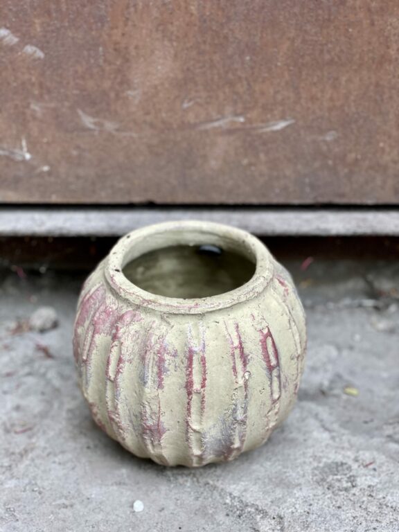 Zdjęcie doniczki lub oslonki: Osłonka Pancerz 8x13 cm, ujęcie 1