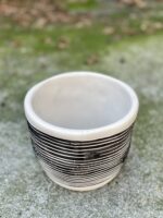 Zdjęcie doniczki lub oslonki: Osłonka Stripes 12x12 cm, ujęcie 1