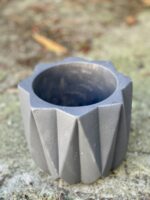 Zdjęcie doniczki lub oslonki: Osłonka industrial grey 11x13 cm, ujęcie 1
