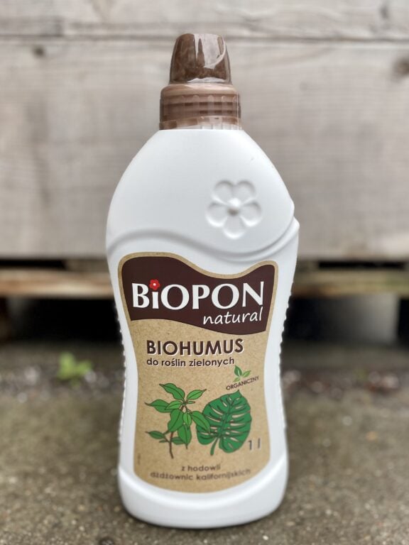 Zdjęcie akcesoria Biohumus do zielonych Biopon 1l, ujęcie 1