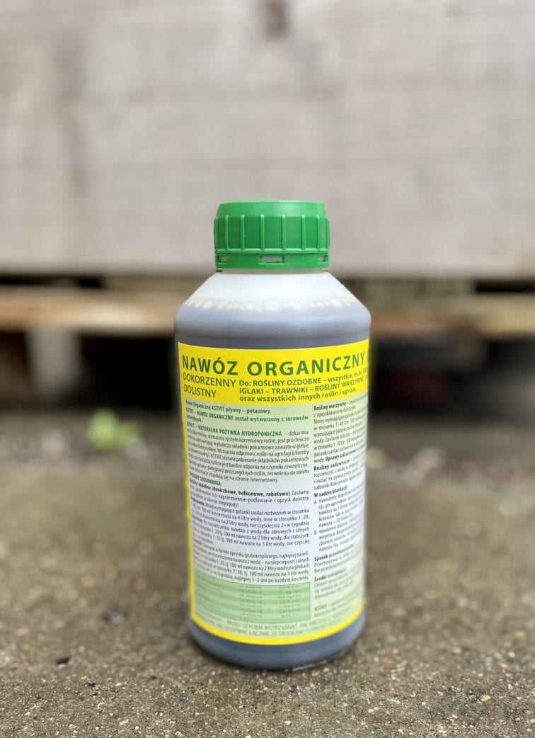 Zdjęcie akcesoria Nawóz organiczny uniwersalny Astvit 0,5l, ujęcie 2