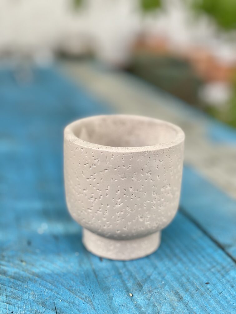 Zdjęcie doniczki lub oslonki: Osłonka Korek 6x7cm, ujęcie 1