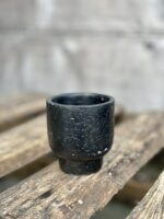 Zdjęcie doniczki lub oslonki: Osłonka Korek Black 6x7cm, ujęcie 3