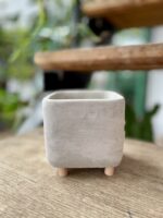 Zdjęcie doniczki lub oslonki: Osłonka Cubic Grey 9x11 cm, ujęcie 1
