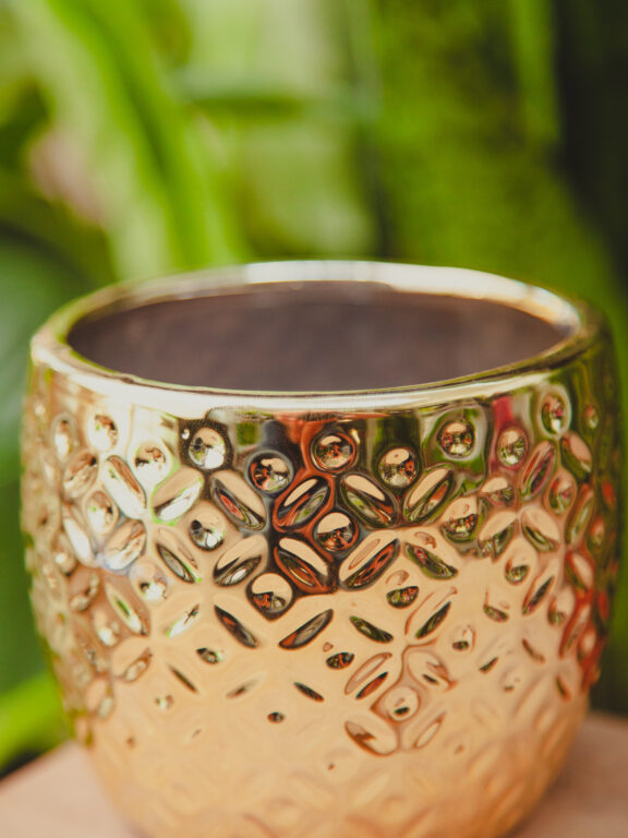 Zdjęcie doniczki lub oslonki: Osłonka Arabesque Gold 10 × 10 cm, ujęcie 1