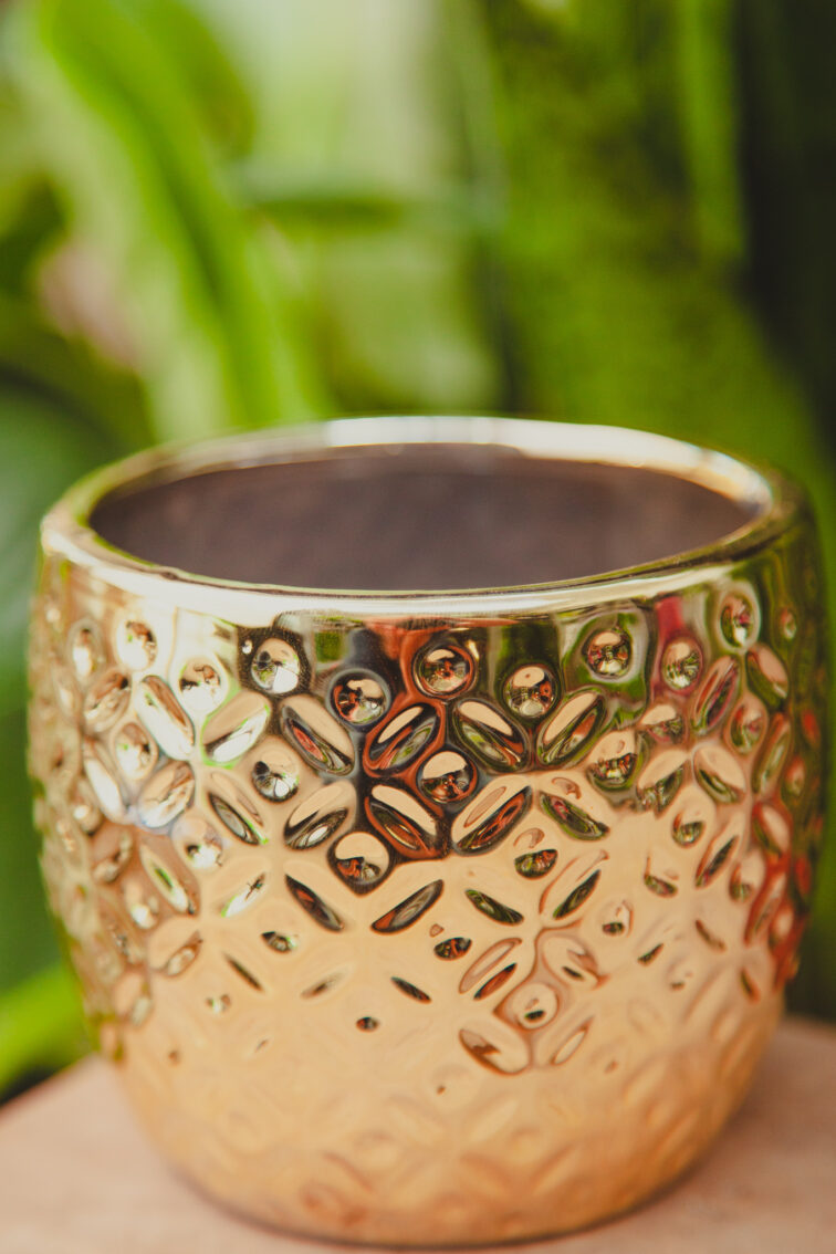 Zdjęcie doniczki lub oslonki: Osłonka Arabesque Gold 10 × 10 cm, ujęcie 1